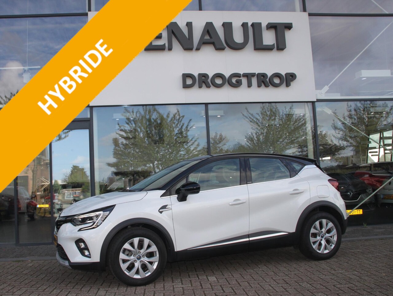 Renault Captur - 160PK-PLUG IN HYBRID-INTENS-46DKM-NAVI-CAMERA-PDC- - AutoWereld.nl