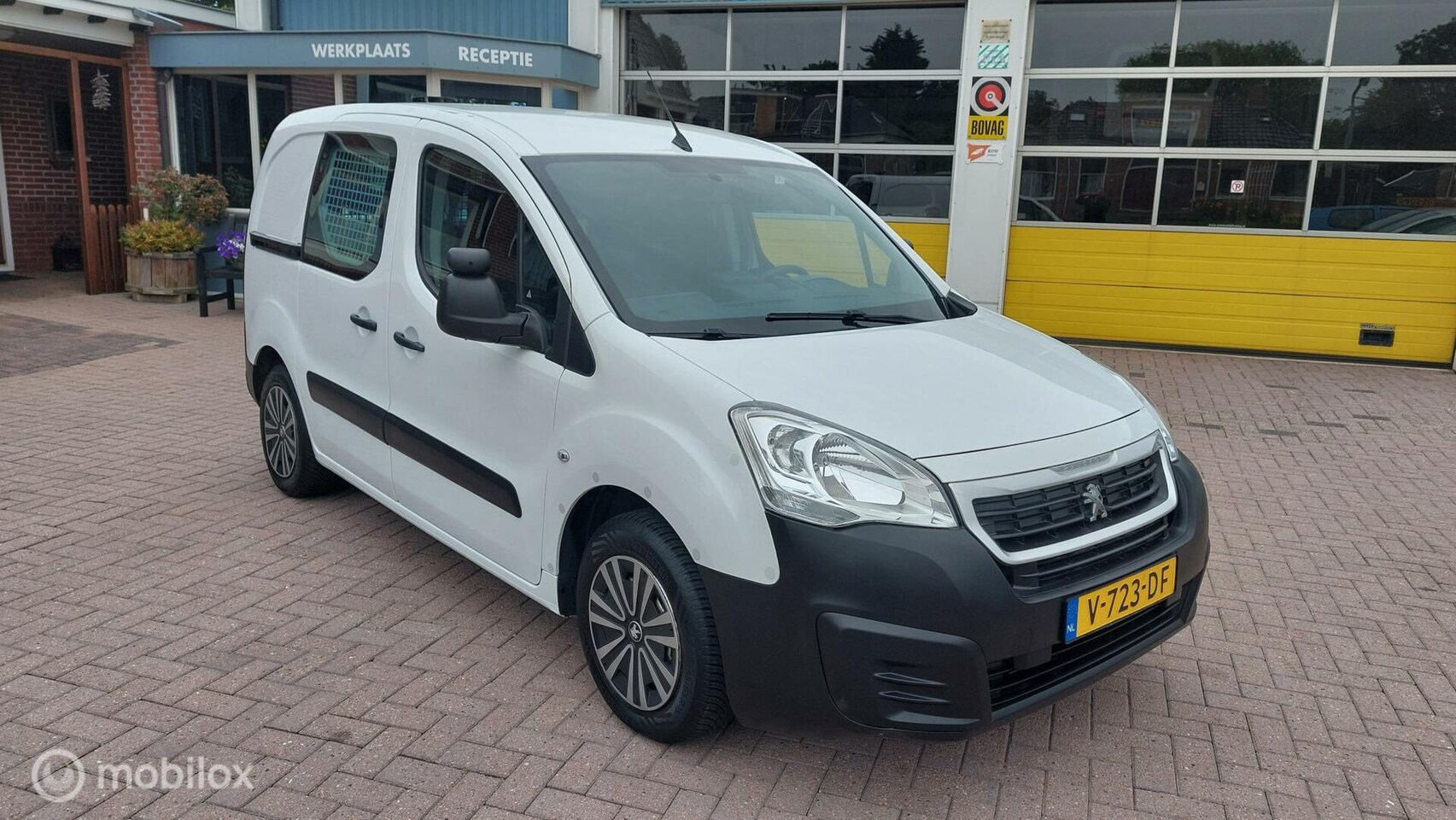 Peugeot Partner - bestel 120 1.6 BlueHDi 100 L1 Premium Marge auto !! ex kadaster - AutoWereld.nl