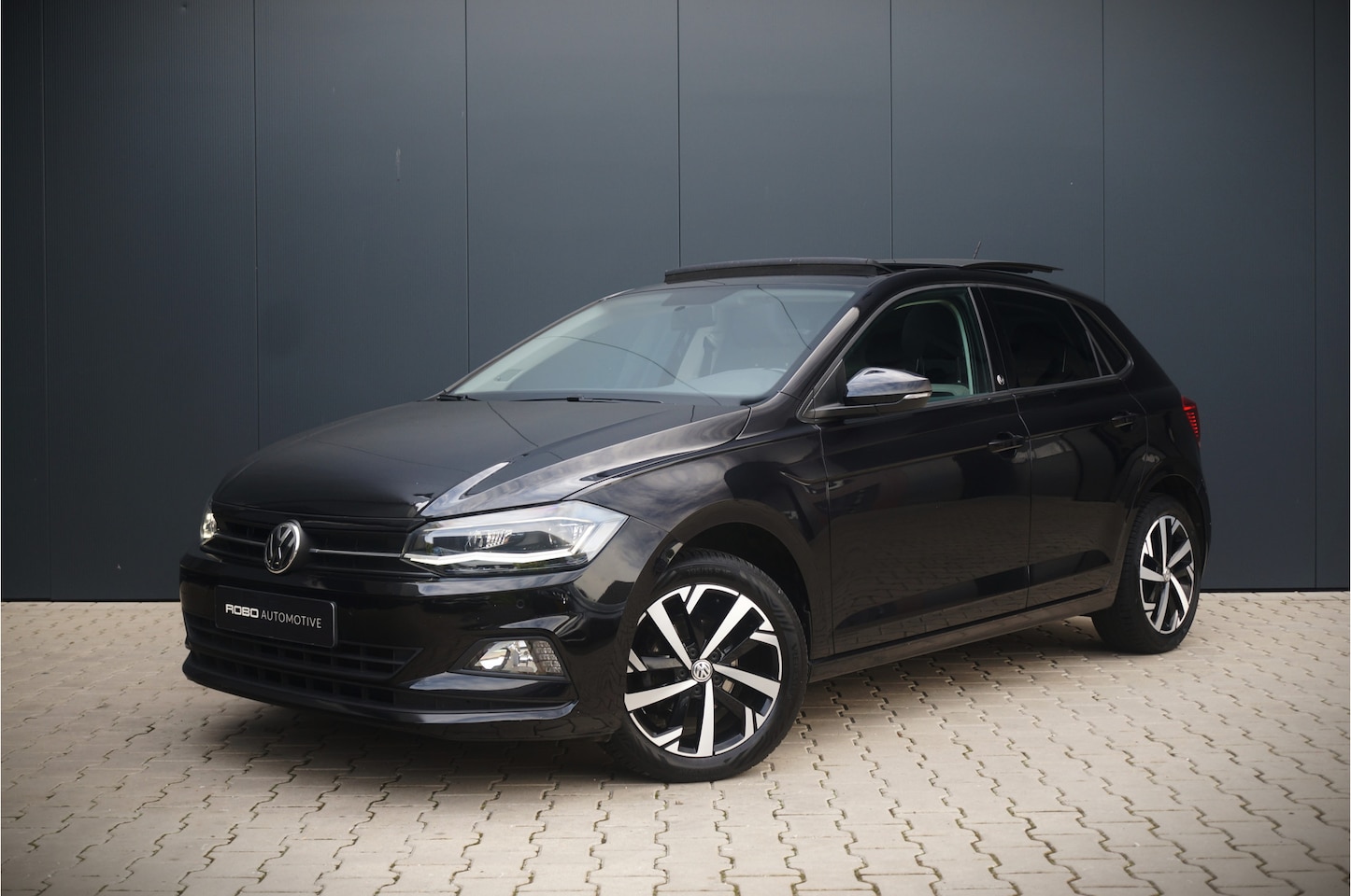 Volkswagen Polo - 1.0 TSI Beats | Panoramadak | LED | Apple Carplay | Digital dash | Parkeersensoren | Beats - AutoWereld.nl