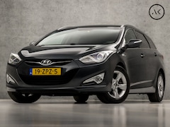 Hyundai i40 Wagon - 1.6 GDI Sport (NAVIGATIE, CLIMATE, CAMERA, XENON, ELEK SPORTSTOELEN, PARKEERSENSOREN, NIEU