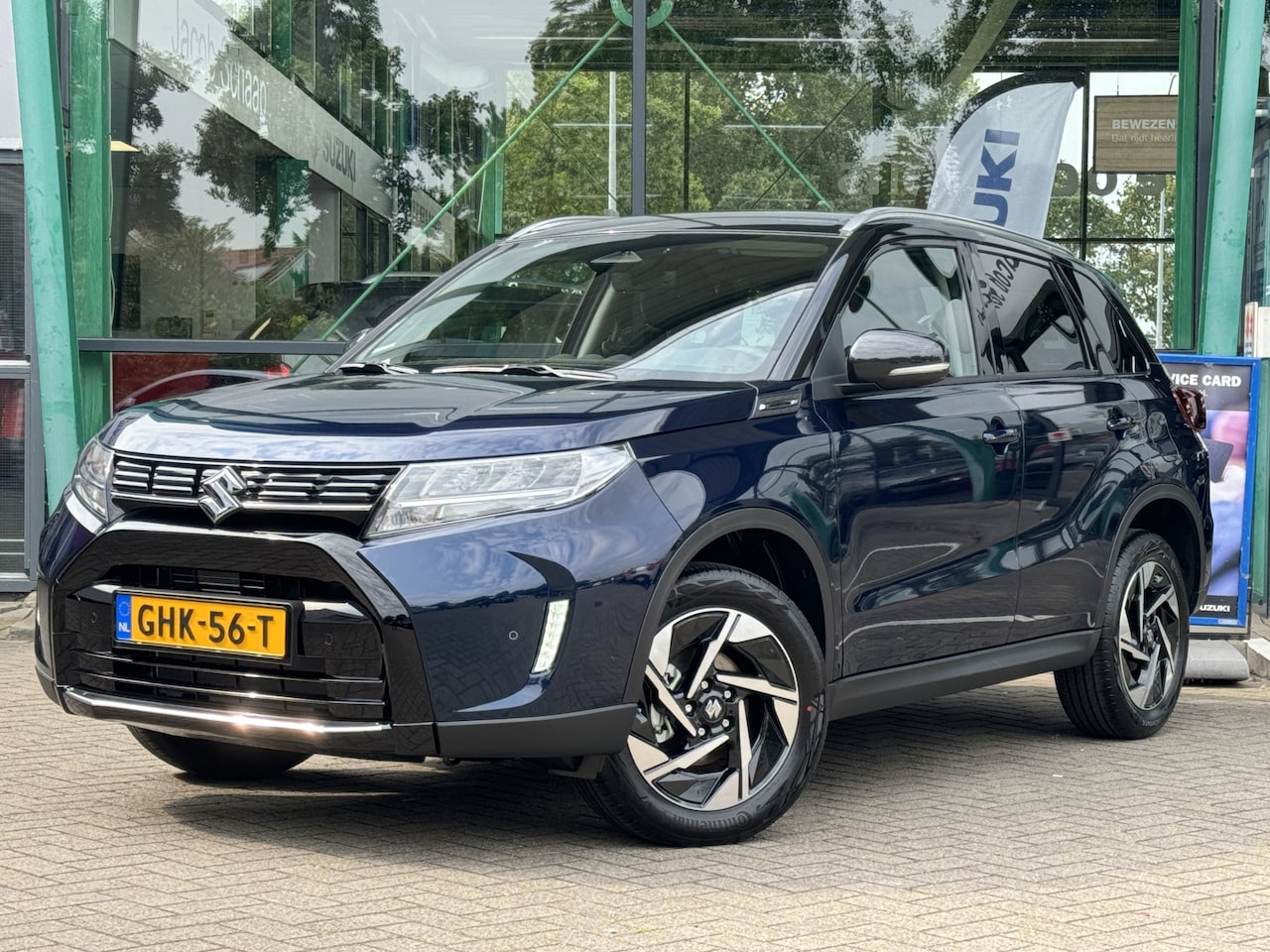 Suzuki Vitara - 1.5 Hybrid Style | Nieuw infotainment systeem | Adaptieve Cruise Control | Climate control - AutoWereld.nl