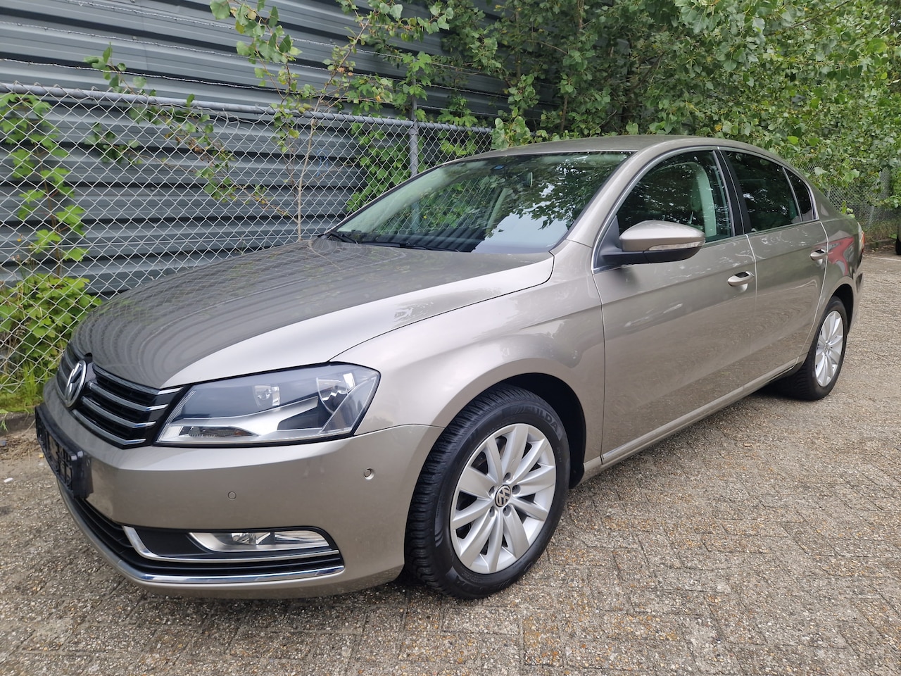 Volkswagen Passat - 1.4 TSI Comfortline BlueMotion 1.4 TSI Comfortline BlueMotion - AutoWereld.nl