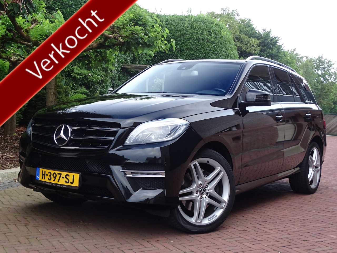 Mercedes-Benz M-klasse - 400 AMG 4Matic, Pano-dak, Trekhaak - AutoWereld.nl