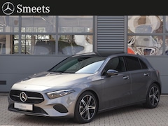 Mercedes-Benz A-klasse - 180 Star Edition Luxury Line | Panoramadak | Burmester | Multibeam | Camera | Sfeerverlich