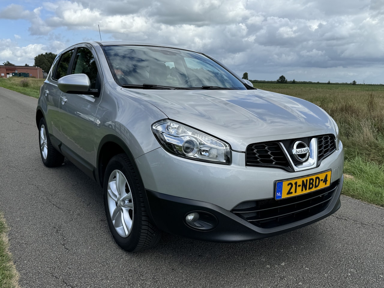 Nissan Qashqai - 2.0 Acenta NAVI/ECC/CAMERA/LMV - AutoWereld.nl