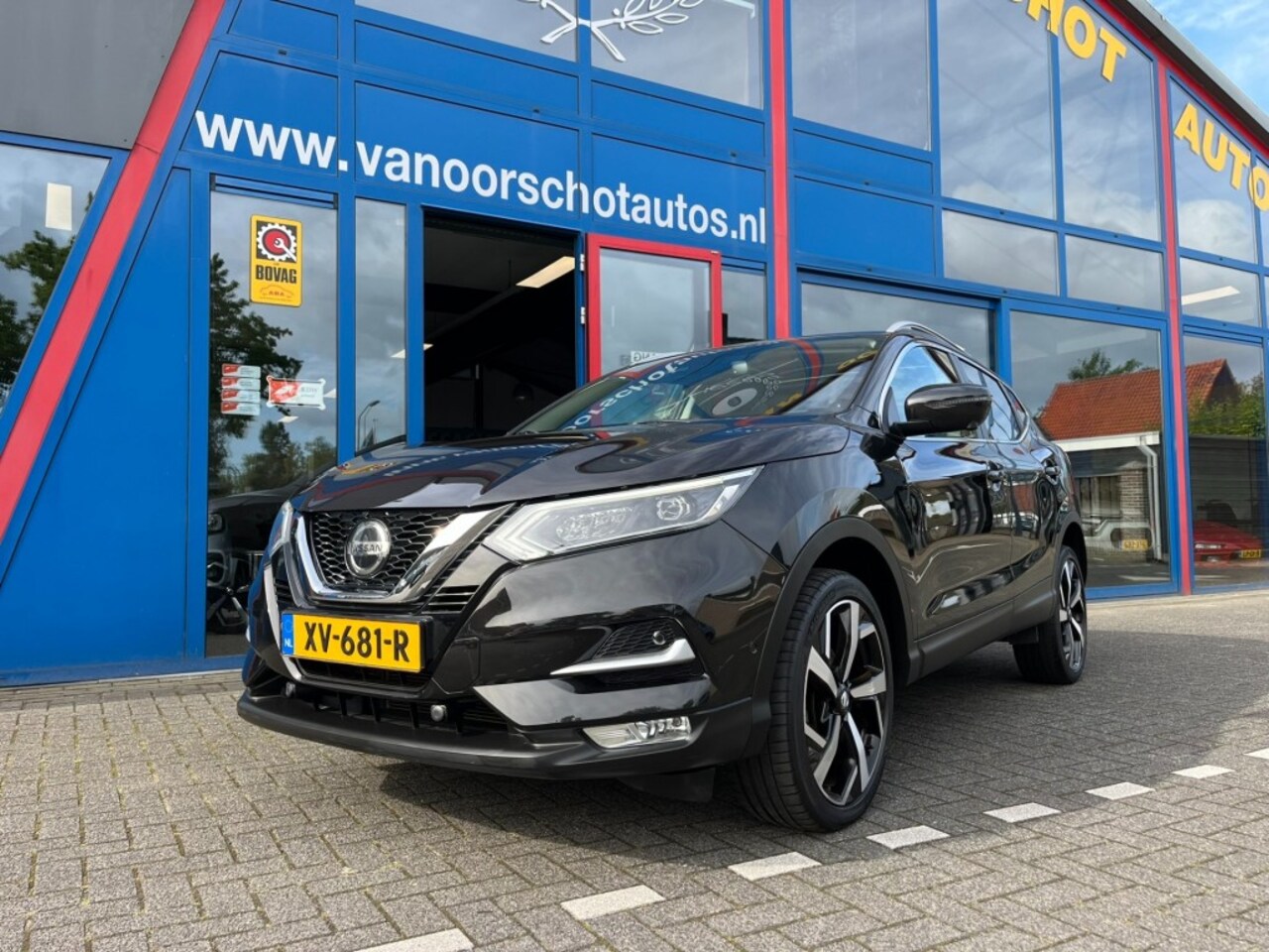 Nissan Qashqai - 1.2 Tekna Navi Leer 360 Camera Led Airco(ECC) - AutoWereld.nl