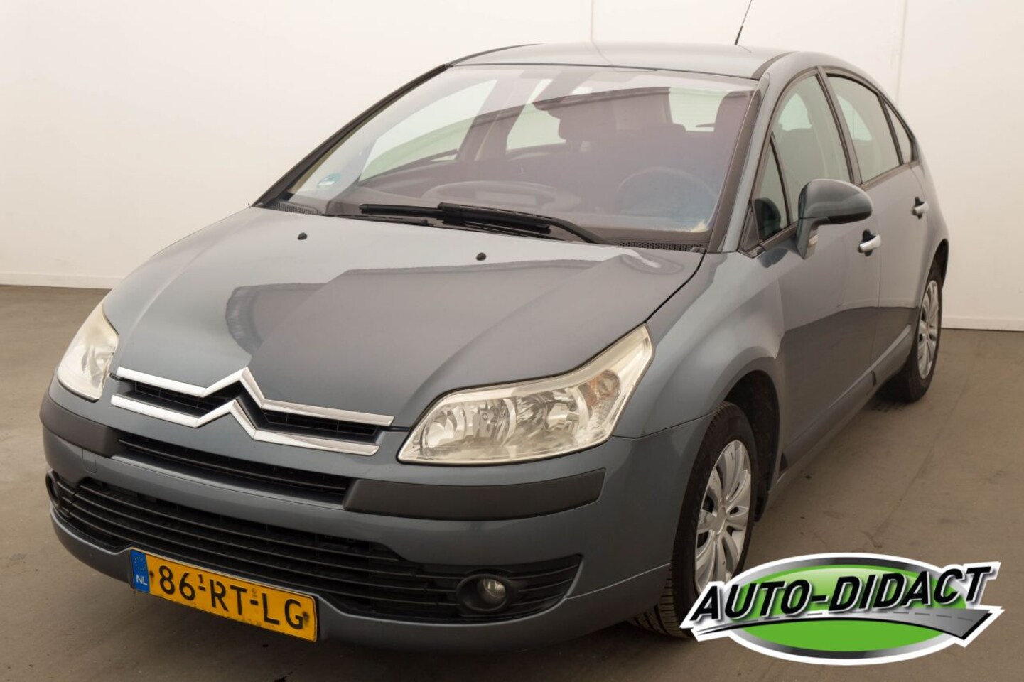 Citroën C4 - 1.6-16V Automaat Ligne Prestige - AutoWereld.nl