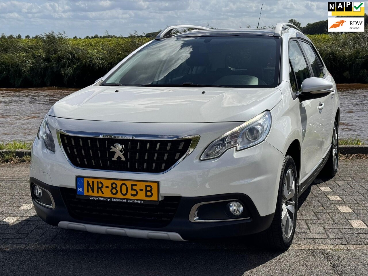 Peugeot 2008 - 1.2 PureTech Blue Lion distributie reeds vervangen keurige auto - AutoWereld.nl