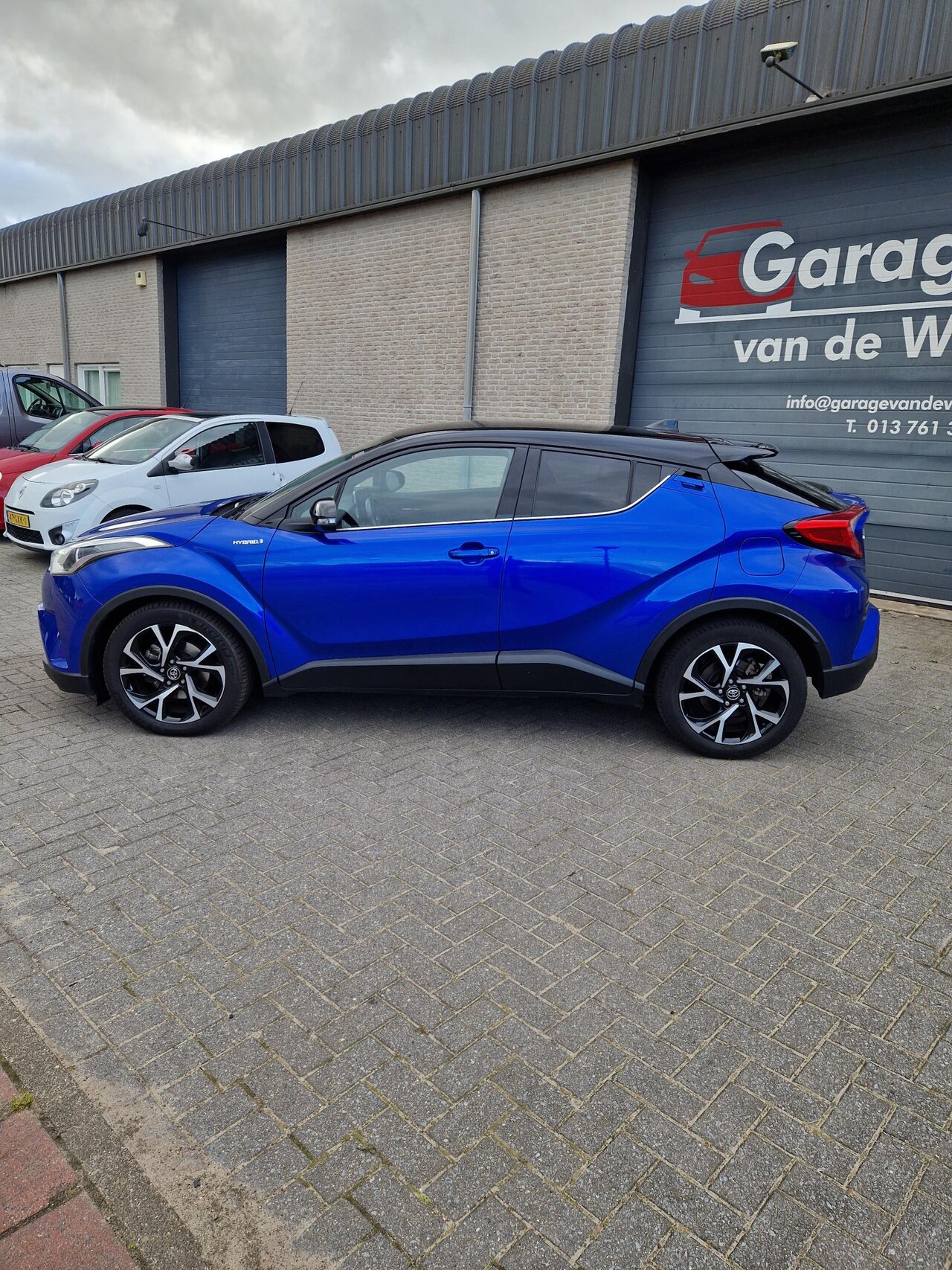 Toyota C-HR - 1.8 Hybrid Dynamic Sport Two-tone - AutoWereld.nl