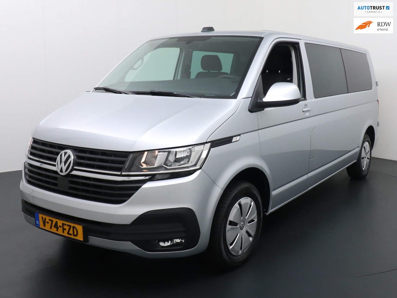 Volkswagen Transporter - 2.0 TDI L2H1 30 DC Highline Executive Dubbel Cabine - AutoWereld.nl