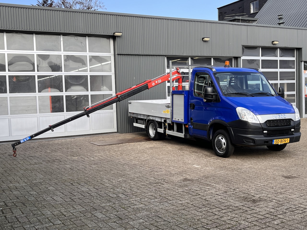 Iveco Daily - 35C14G 345 CNG Aardgas ( natural Gas ) benzine Pick-up Open laadbak Laadkraan Maxilift ste - AutoWereld.nl