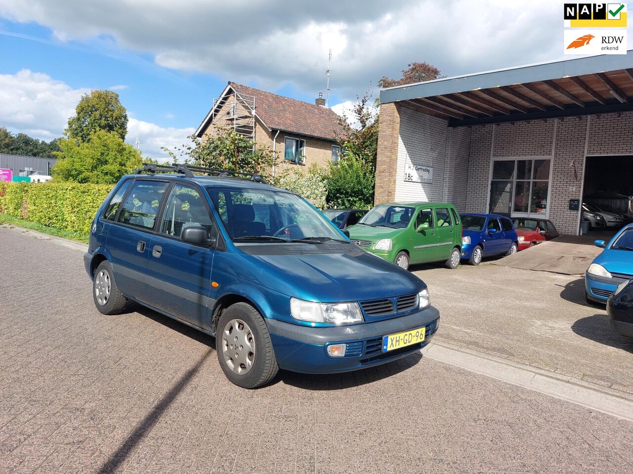 Mitsubishi Space Runner - 1.8 GLXi AUTOMAAT , KM 121826 NAP Logisch, invalidevervoer ingericht - AutoWereld.nl