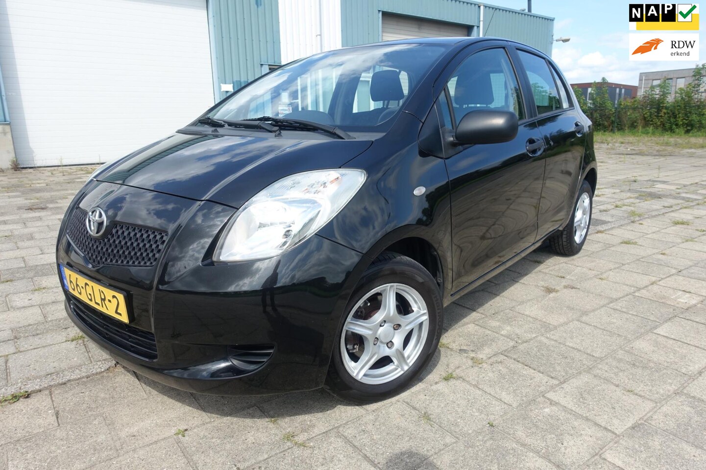 Toyota Yaris - 1.0 VVT-i 1.0 VVTi + - AutoWereld.nl