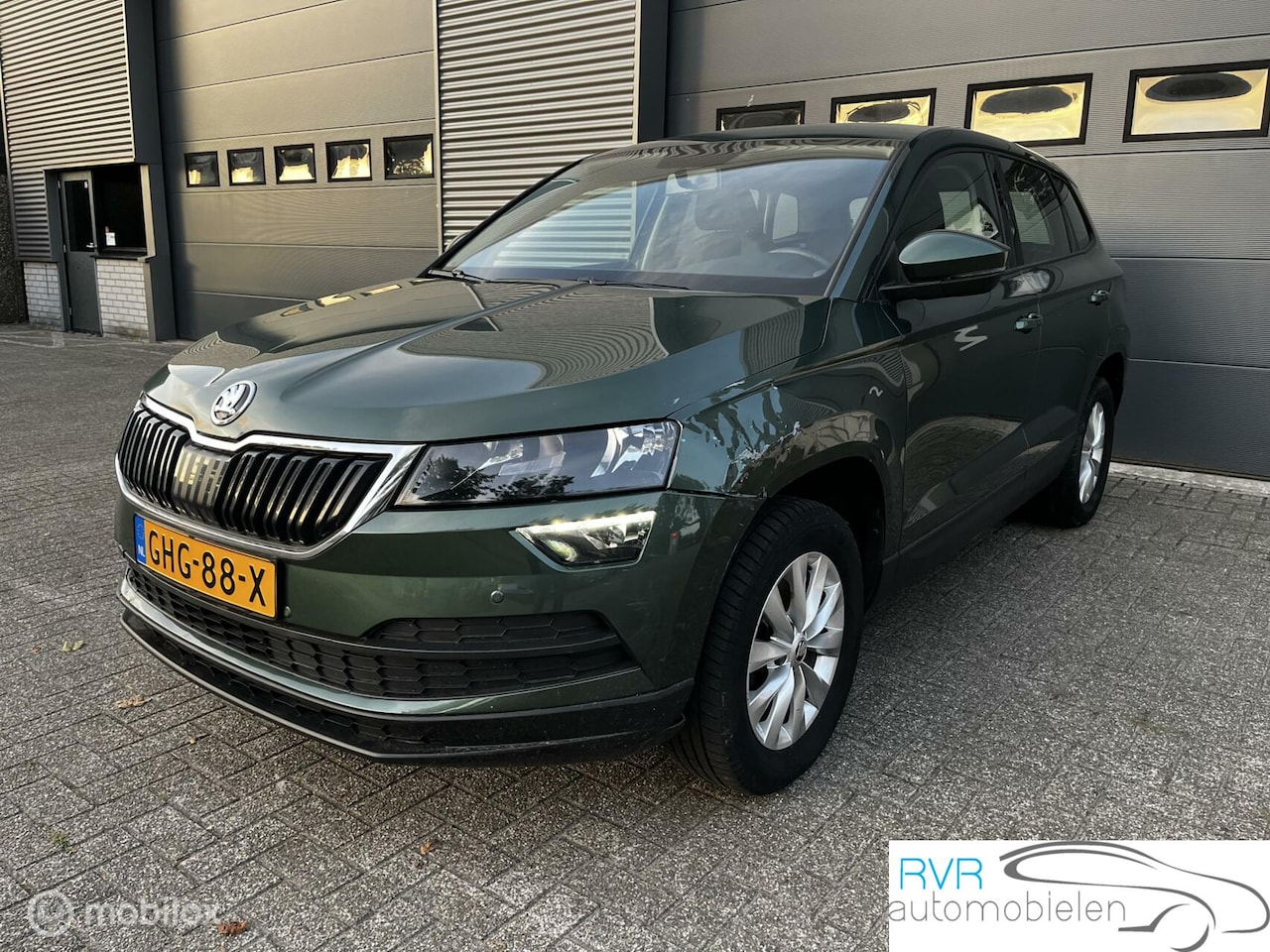 Skoda Karoq - 1.0 TSI NAVI / CRUISE / CAMERA / PDC - AutoWereld.nl