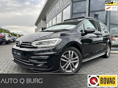 Volkswagen Touran - 2.0 TDI SCR Highline Business | 2X R- Line | LED | Panoramadak | Camera | Adap Cruise |