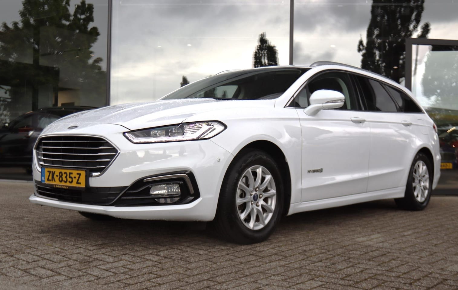 Ford Mondeo Wagon - 2.0 IVCT HEV TITANIUM | ADAP. CRUISE | TREKHAAK | CARPLAY | KEY-LESS  | CAMERA | LANE - AutoWereld.nl