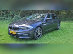 BMW 5-serie Touring - 520d High Executive Sportline 19" zwenk trekhaak