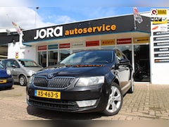 Skoda Octavia Combi - 1.6 TDI Greentech Style *SUPER DEAL