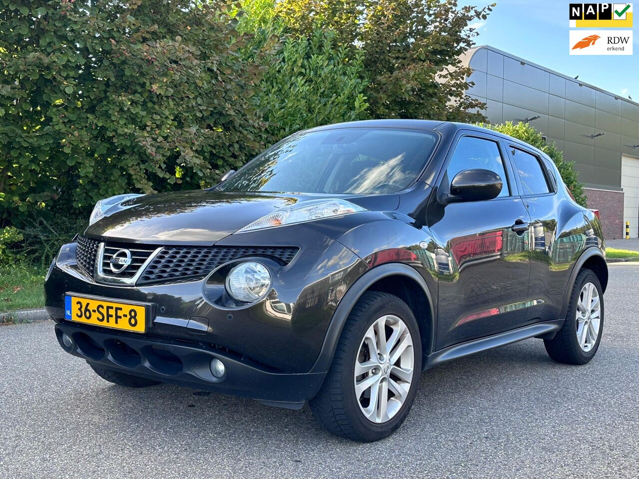 Nissan Juke - 1.6 Acenta Navigatie*Apple Carplay Android*Cruise*Clima*NAP*LM velgen*Parkeersensoren*Deal - AutoWereld.nl