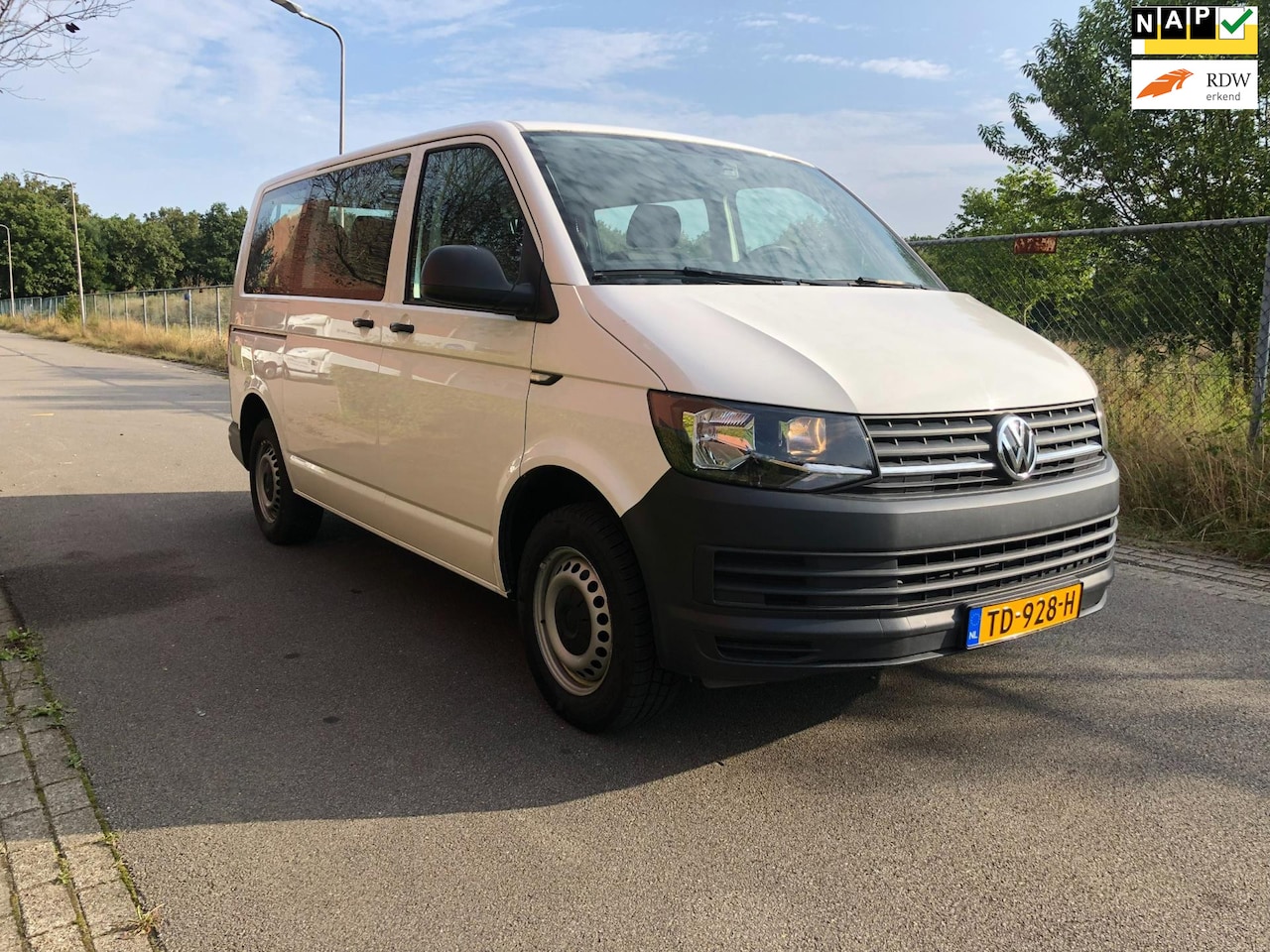 Volkswagen Transporter Kombi - 2.0 TDI L1H1 2.0 TDI L1H1 - AutoWereld.nl