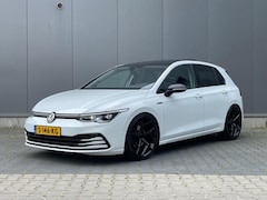 Volkswagen Golf - 1.5 eTSI R-Line Business | Panoramadak | ACC | Automaat