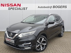 Nissan Qashqai - 1.2 DIG-T Tekna Navigatie, Panoramadak, 360 Camera, Half Leder, 19"Lm, Climate Control, Cr