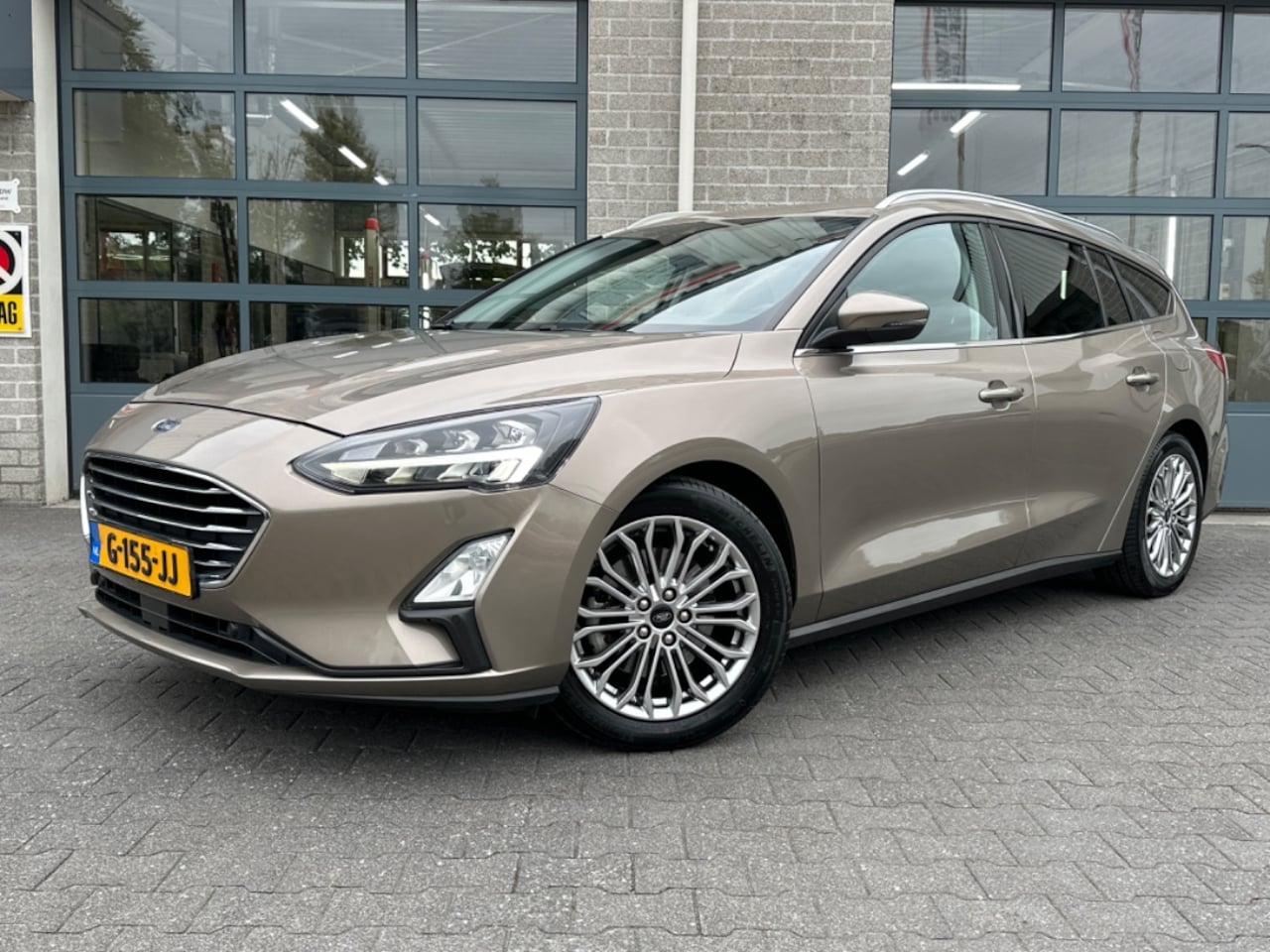 Ford Focus Wagon - 1.5 EcoBoost Titanium Business 1.5 EcoBoost Titanium Business - AutoWereld.nl