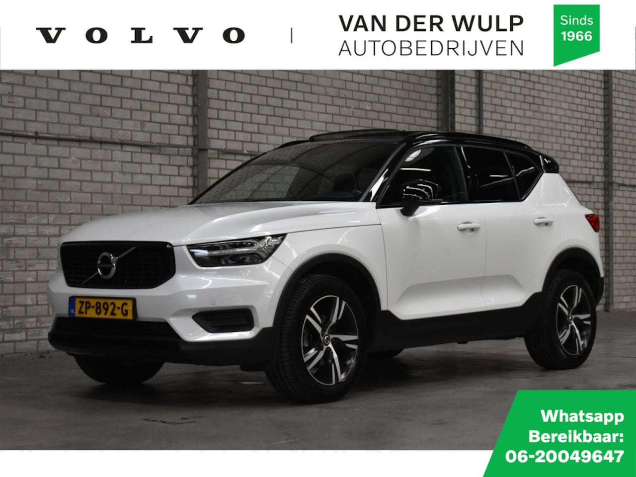 Volvo XC40 - T3 163PK R-Design | Schuifdak | Keyless | Getint Glas | Camera + - AutoWereld.nl