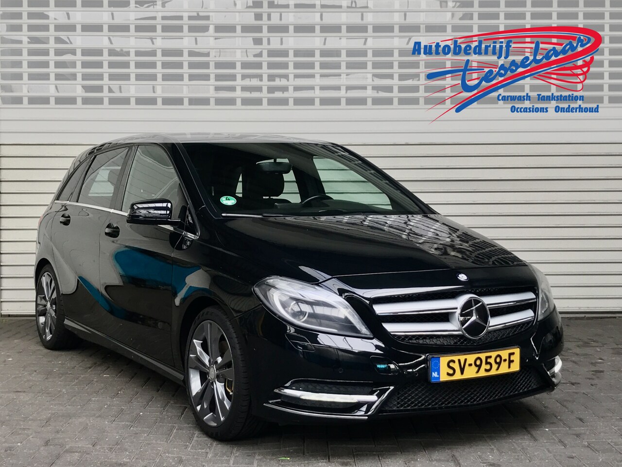 Mercedes-Benz B-klasse - 180 Ambition Sport Rijklaarprijs! - AutoWereld.nl