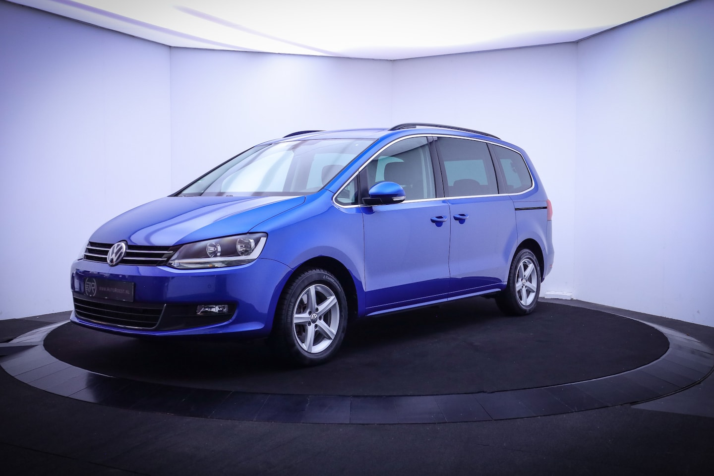 Volkswagen Sharan - 1.4TSI Dsg 7Pers COMF.LINE NAVI/APP CONNECT/CLIMA/STOELVERW./PDC V+A/LMV - AutoWereld.nl