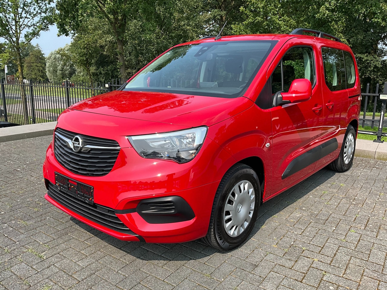 Opel Combo Life - AutoWereld.nl