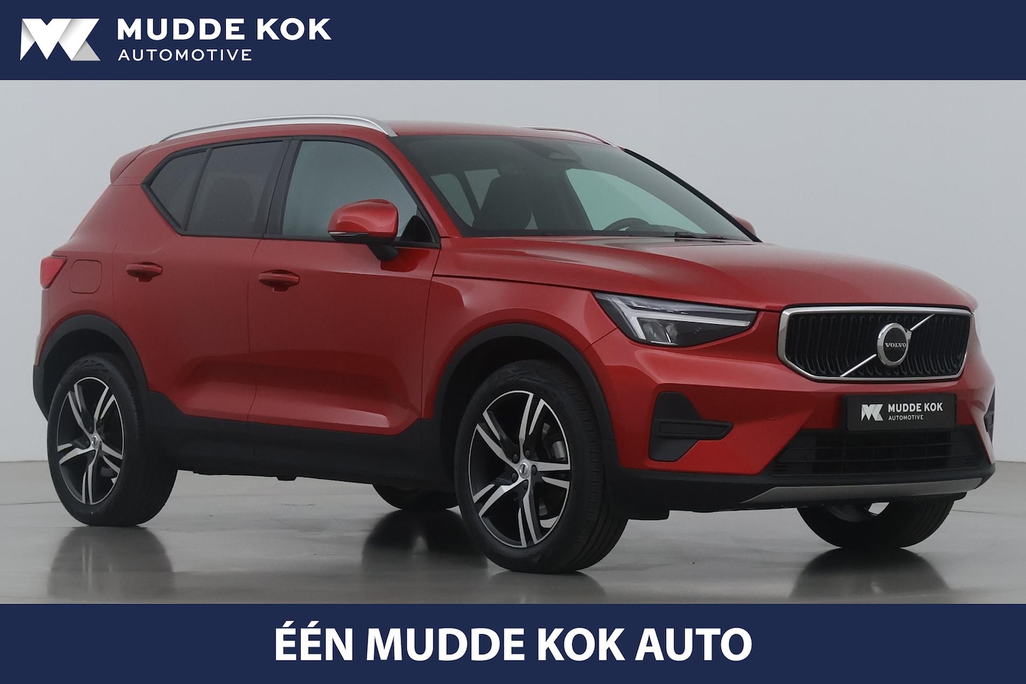 Volvo XC40 - 2.0 B3 Core | Camera | Stoel+Stuurverwarming | Elek. Achterklep | Keyless - AutoWereld.nl