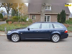 BMW 5-serie Touring - 520i Org NL/NAP/panorama/leer/navi/bijtellingsvriendelijk