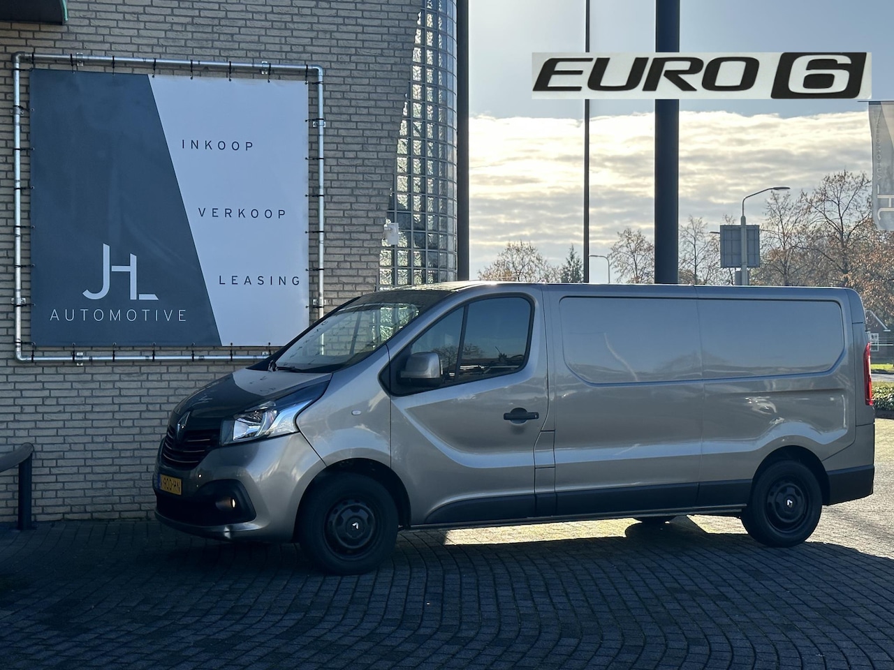 Renault Trafic - 1.6 dCi T29 L2H1 Comfort*A/C*NAVI*HAAK*CRUISE*PDC* - AutoWereld.nl