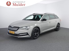 Skoda Superb Combi - 1.4 TSI iV Sportline Business | Zwart optiek | ACC |