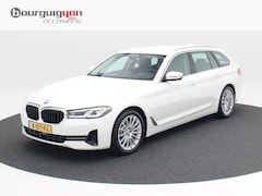 BMW 5-serie Touring - 530e High Executive | Full LED | Head UP | Navi | Camera | Stoelverwarming | Leer | Elektr