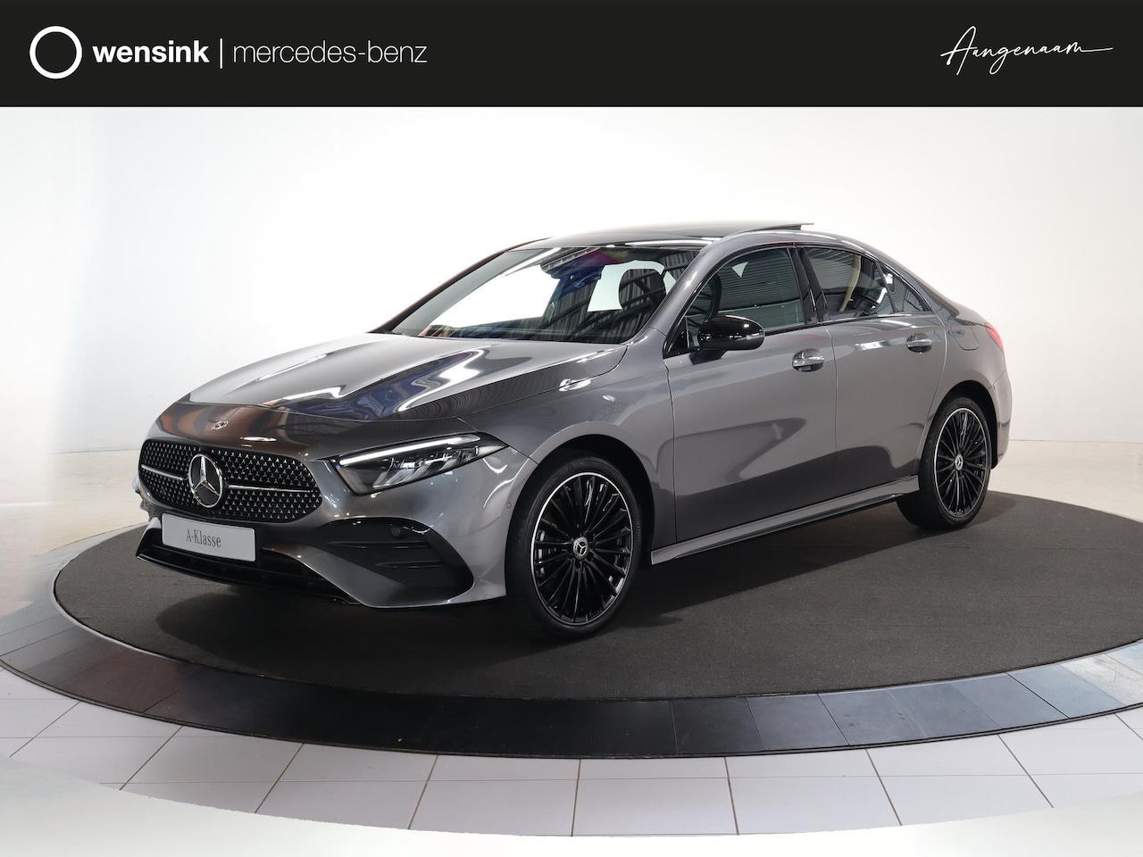 Mercedes-Benz A-klasse - 250 e AMG Line | Nightpakket | Panoramadak | LED | Sfeerverlichting | 19-Inch | MBUX - AutoWereld.nl