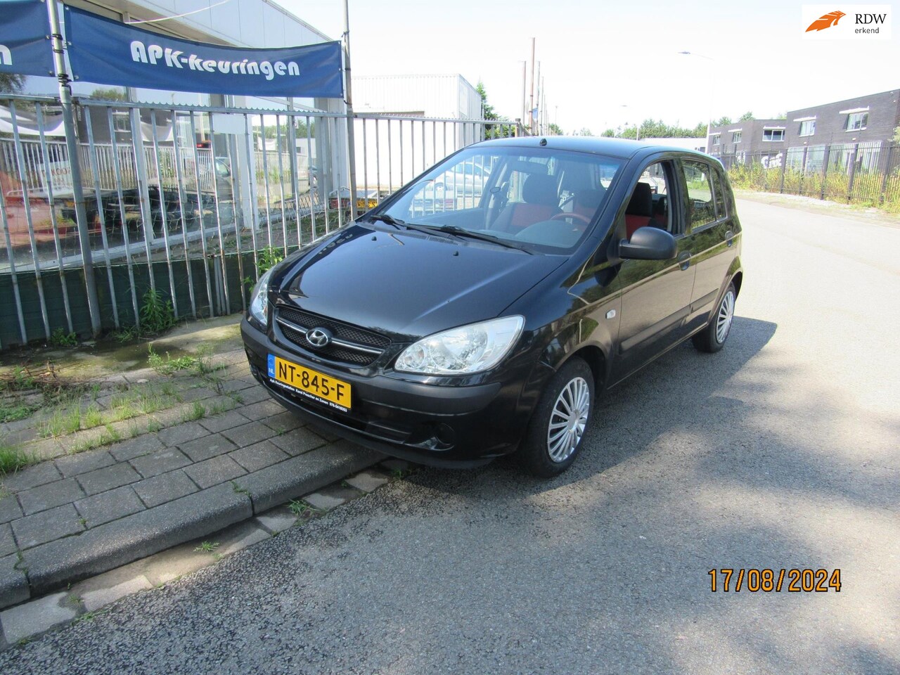 Hyundai Getz - 1.1i Active Young 5-deurs.airco - AutoWereld.nl