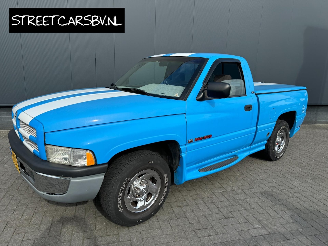 Dodge Ram 1500 - 5.2 V8 Lpg 3 persoons - AutoWereld.nl