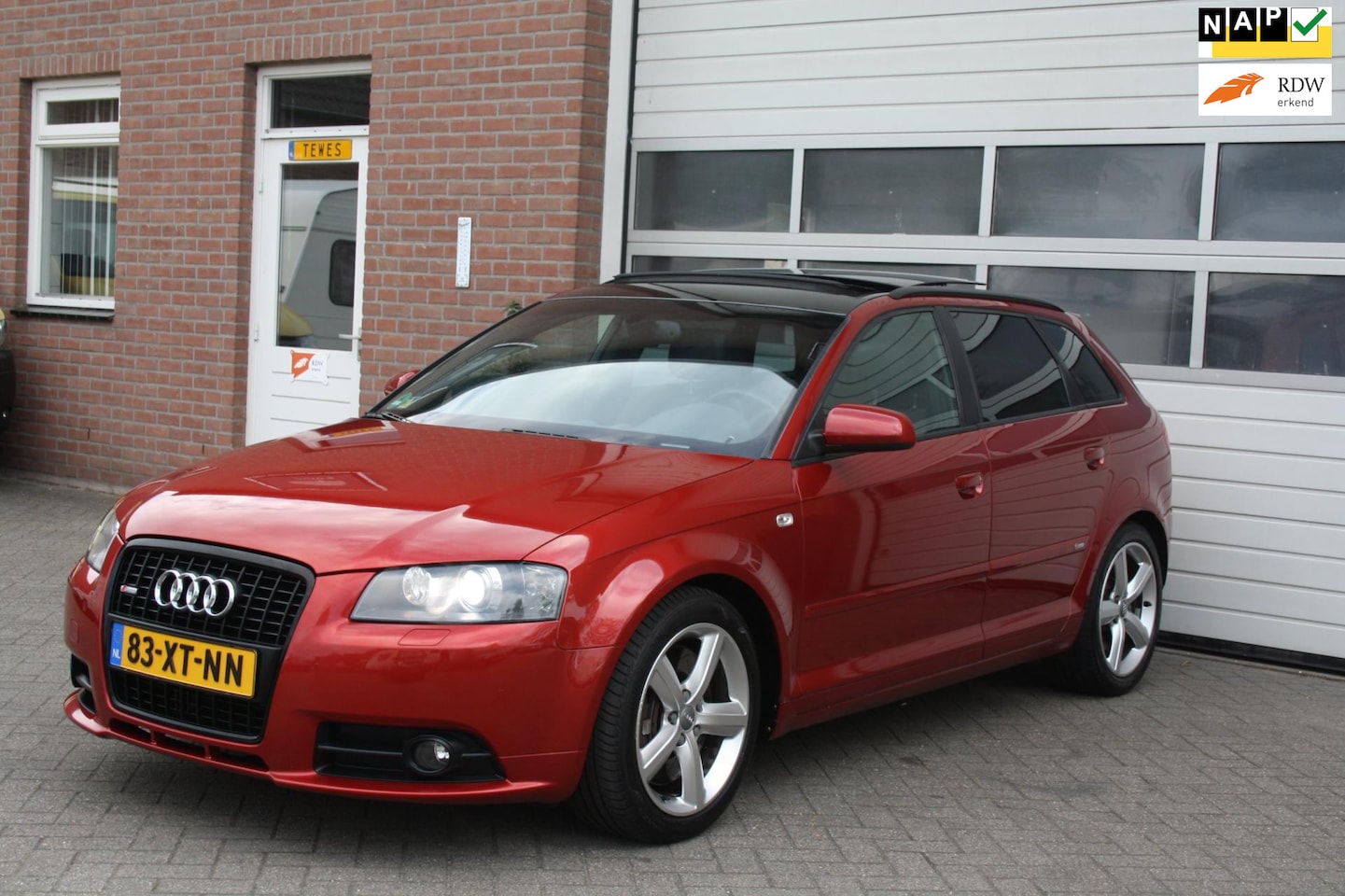 Audi A3 Sportback - 3.2 quattro Ambition NL Auto, S-Line, Panorama Dak, Zeer Nette Auto!!! - AutoWereld.nl