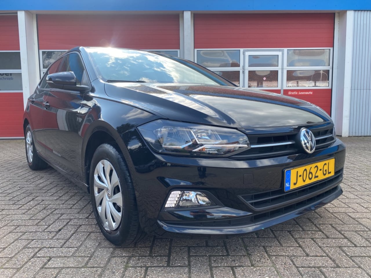 Volkswagen Polo - 1.0 TSI | 96 PK | Comfortline | Airco | Navigatie | Cruise Control | - AutoWereld.nl