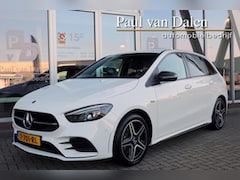 Mercedes-Benz B-klasse - B250e AUTOMAAT AMG NIGHT EDITION | Sfeerverlichting | Half leer | 18 Inch Lm | Navi | Led