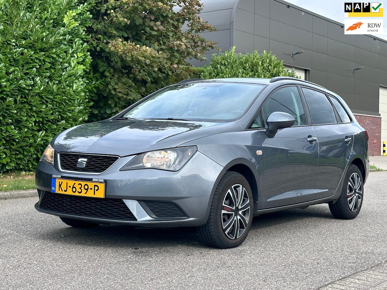 Seat Ibiza ST - 1.2 Style Navigatie*Cruise*Airco*Trekhaak*Dealer onderhouden* - AutoWereld.nl