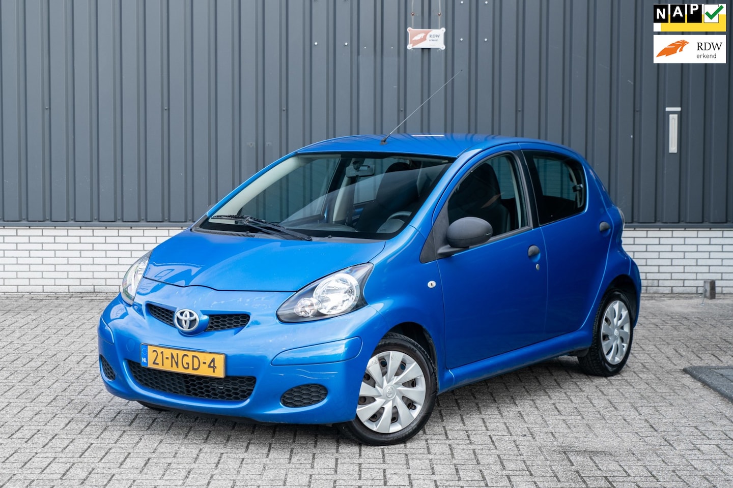 Toyota Aygo - 1.0-12V Access*Airco*Volledig Onderhouden* - AutoWereld.nl