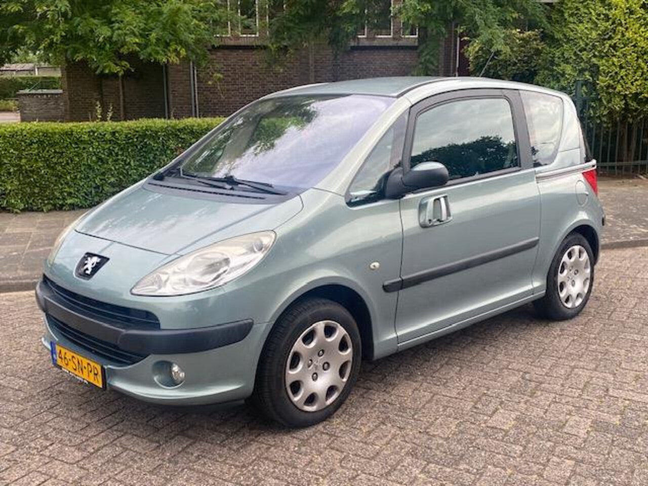 Peugeot 1007 - 1.4 Gentry 2006 Airco! Nieuwe koppakking+distributieriem! Hoge instap! Zuinig! - AutoWereld.nl