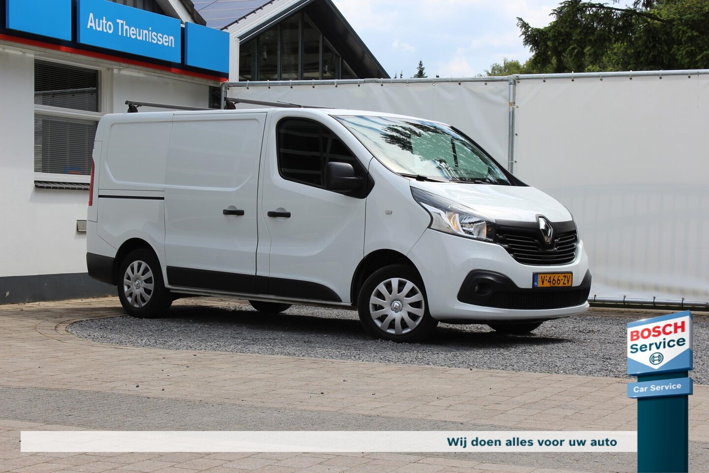 Renault Trafic - 1.6 dCi 120pk L1H1 Comfort | Trekhaak | Airco - AutoWereld.nl