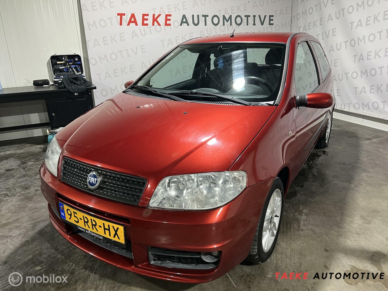 Fiat Punto - 1.2 Active AUT/Airco/LEES TEKST - AutoWereld.nl