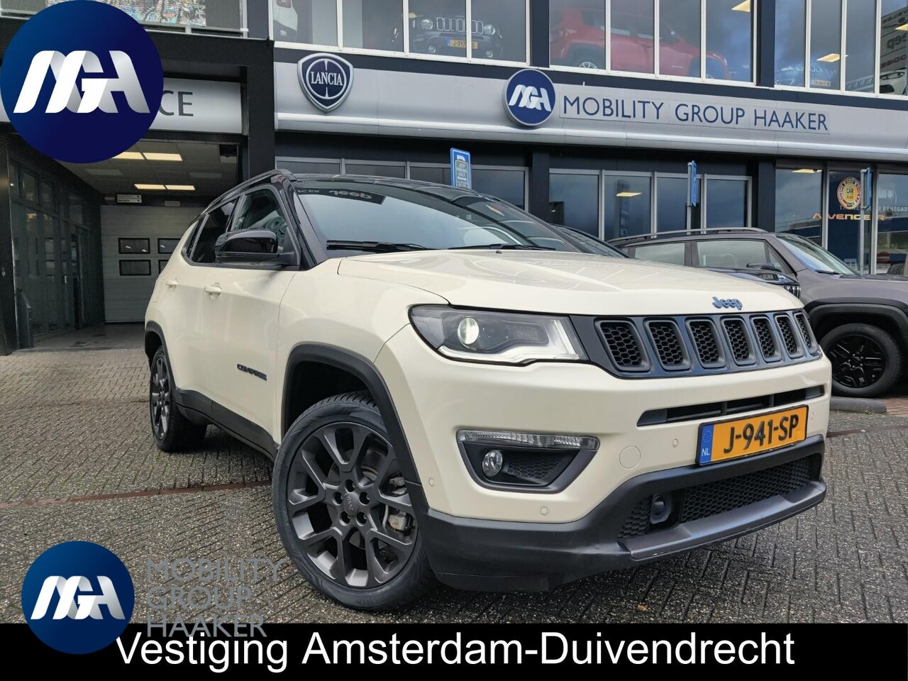 Jeep Compass - 1.3T 4XE 240pk EAWD Aut S - AutoWereld.nl