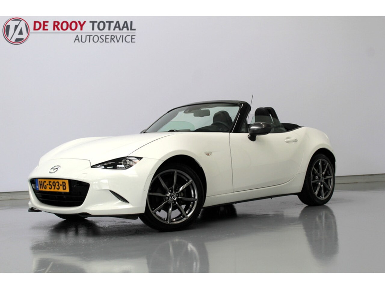 Mazda MX-5 - 1.5 SkyActiv-G 131 GT-M 1.5 SkyActiv-G 131 GT-M 131PK, LEER | NAVIGATIE | LED | VERWARMDE STOELEN | CAMERA | CARPL - AutoWereld.nl