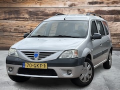 Dacia Logan MCV - 1.6-16V Lauréate 7p. | Airco